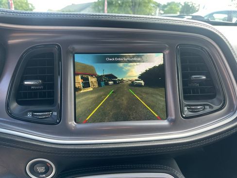Used 2022 Dodge Challenger SXT w/ Plus Package RWD image 16