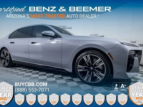 Used 2023 BMW 740i 740i image 1