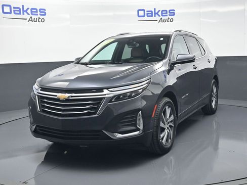 Used 2022 Chevrolet Equinox Premier FWD image 4