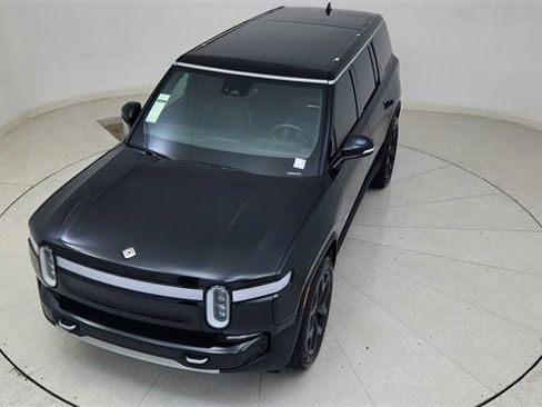 Used 2024 Rivian R1S Adventure image 79
