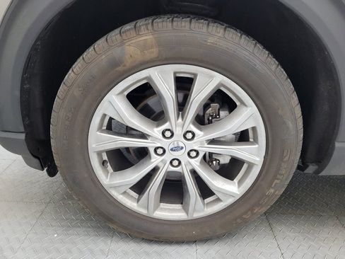 Used 2021 Ford Explorer Limited image 31