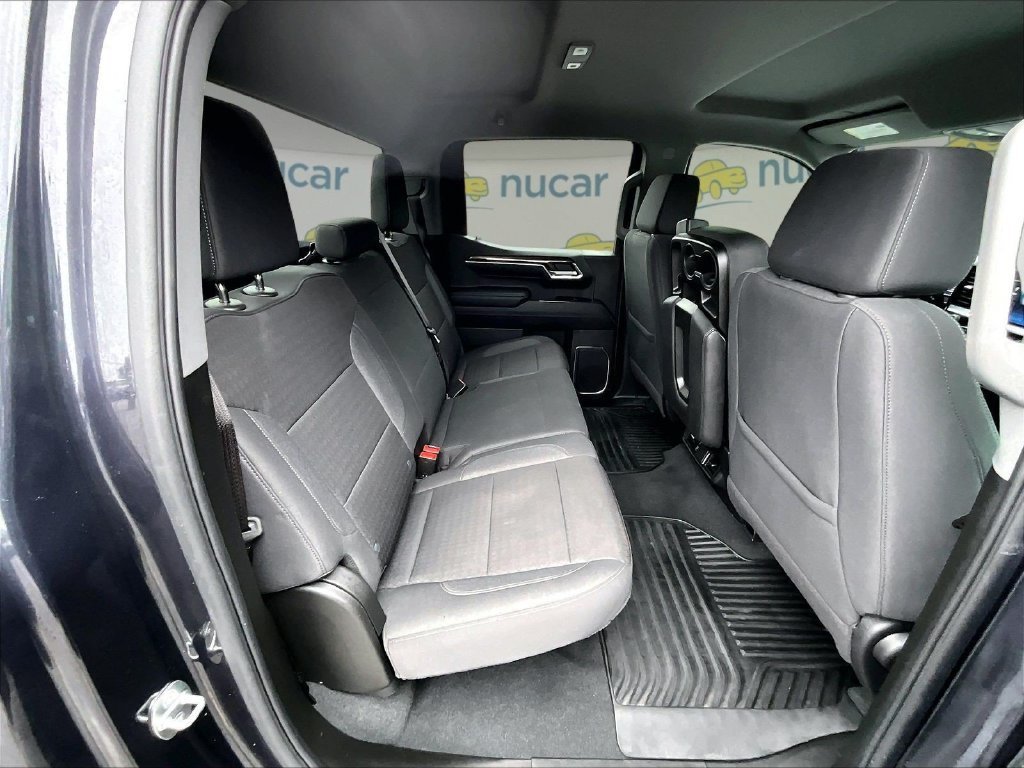 Used 2024 Chevrolet Silverado 1500 LT AWD/4WD image 16