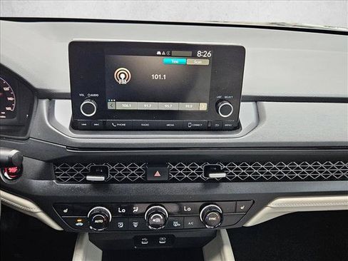 Used 2023 Honda Accord EX image 13