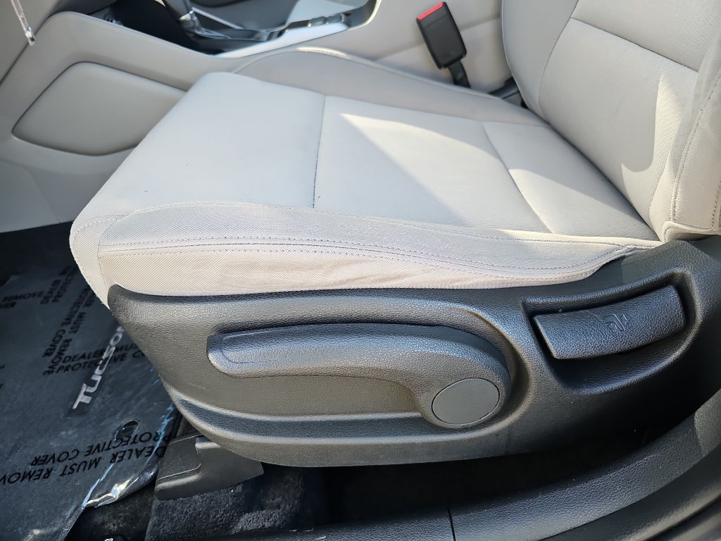 Used 2016 Hyundai Tucson SE FWD image 17