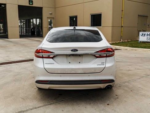Used 2018 Ford Fusion SE w/ Equipment Group 602A image 5