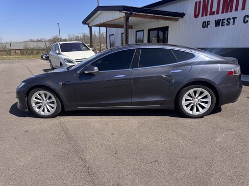 Used 2017 Tesla Model S 100D image 10