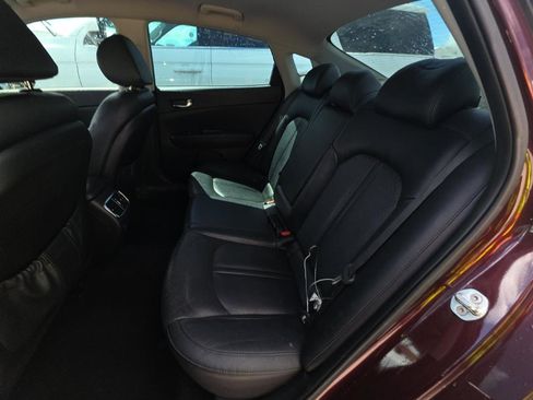 Used 2017 Kia Optima EX image 15