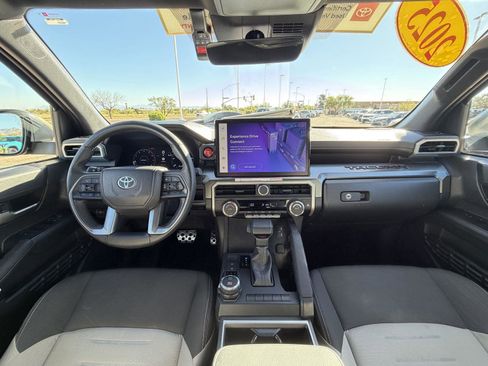 Certified 2025 Toyota Tacoma TRD Sport image 24
