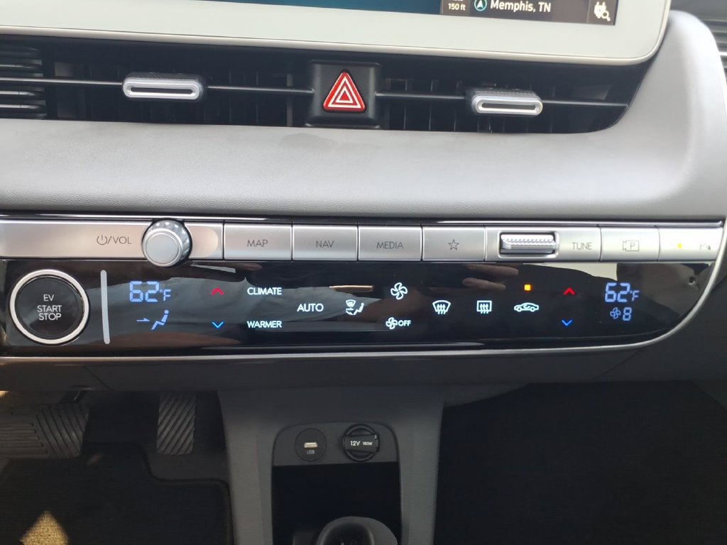 Certified 2024 Hyundai Ioniq 5 SEL RWD image 22