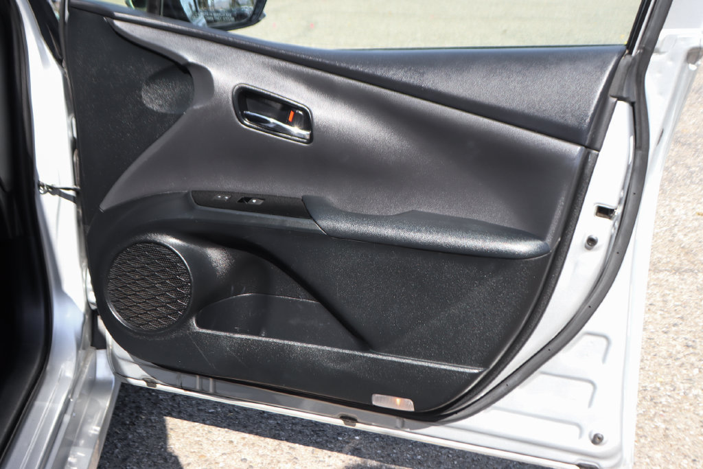 Used 2018 Toyota Prius Prime Premium w/ Carpet Mat Package FWD image 35