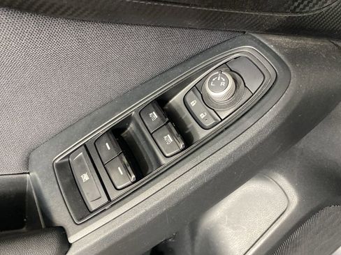 Used 2023 Subaru Crosstrek 2.0i Premium image 24