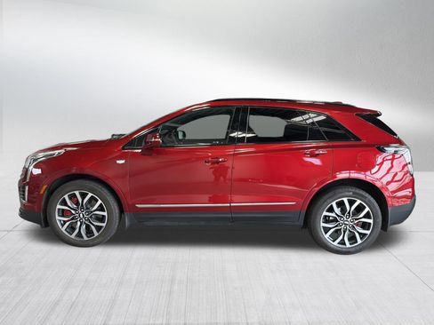 Used 2025 Cadillac XT5 Sportv w/ Technology Package AWD/4WD image 4