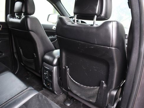 Used 2015 Jeep Grand Cherokee Altitude image 28