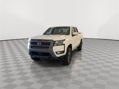 Certified 2025 Nissan Frontier SV w/ SV Convenience Package image 5