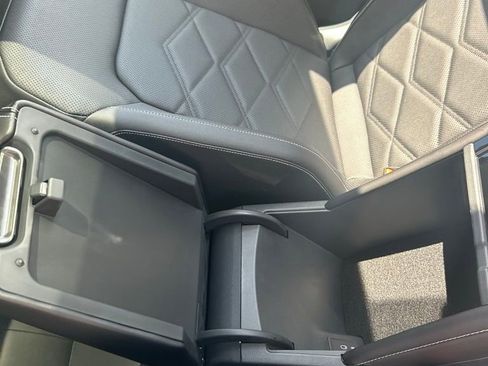 New 2026 Volkswagen Atlas SE FWD image 38