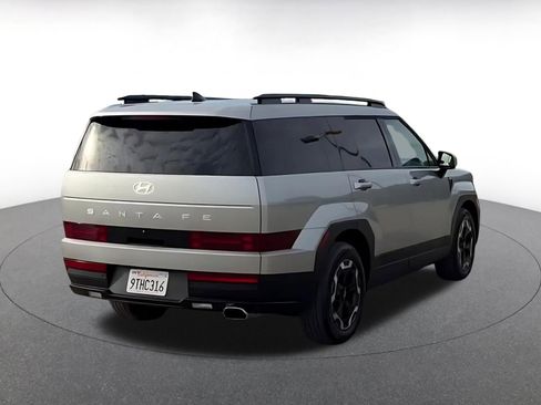 Used 2025 Hyundai Santa Fe SEL image 14