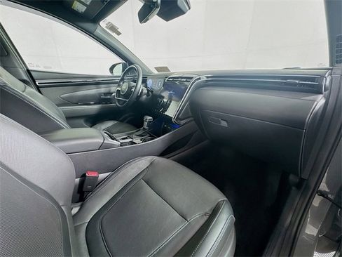 Used 2022 Hyundai Santa Cruz Limited image 35