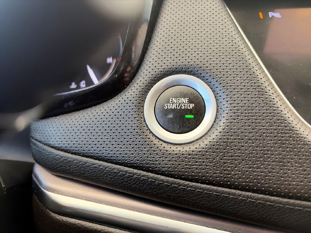 Certified 2017 Cadillac XT5 Luxury FWD image 17
