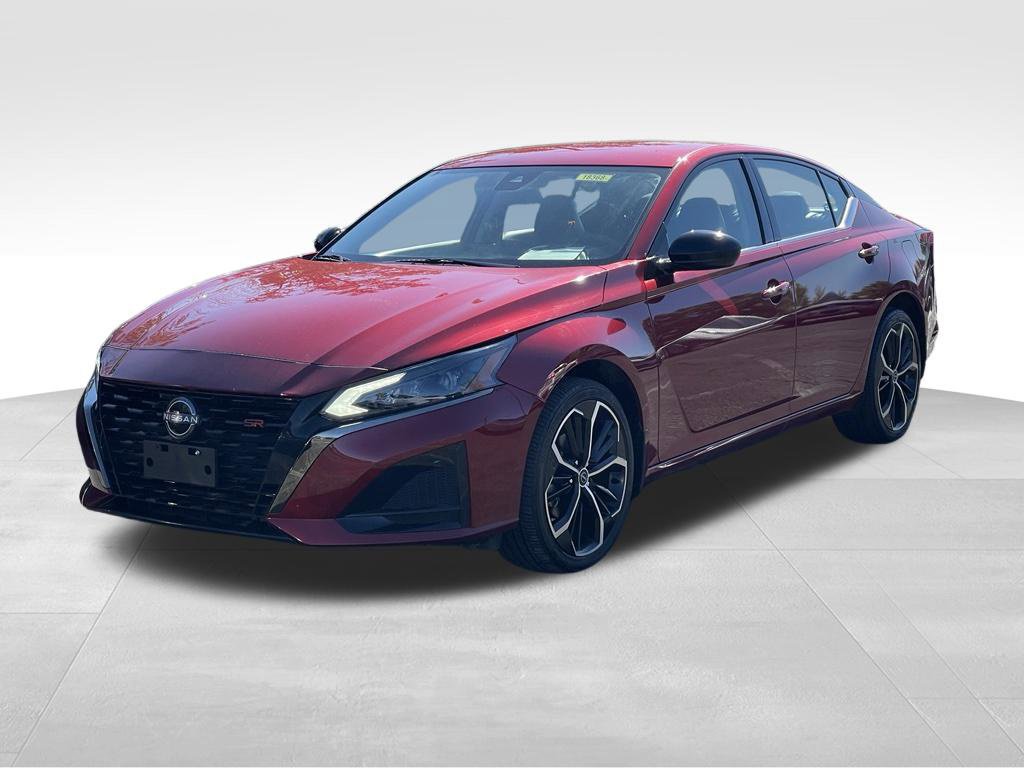 Certified 2023 Nissan Altima 2.5 SR AWD/4WD image 2