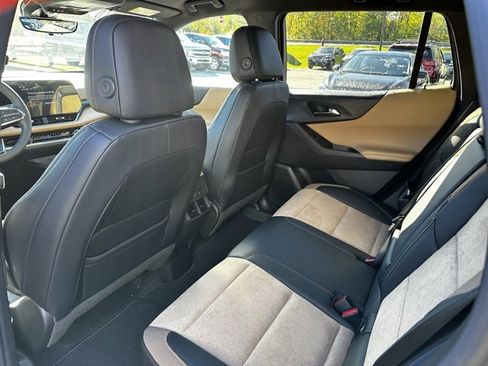 New 2026 Chevrolet Equinox ACTIV w/ Convenience Package III image 16