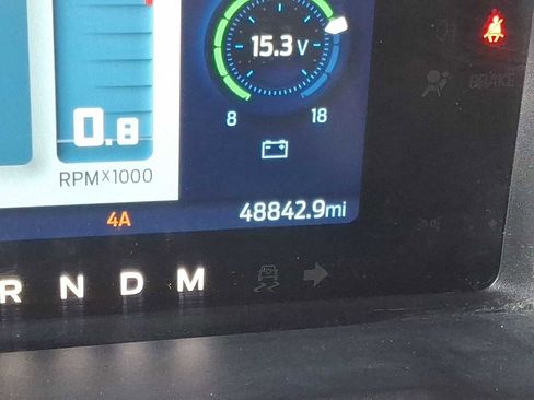 Used 2023 Ford Bronco Badlands image 18