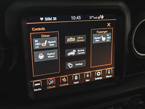 Used 2023 Jeep Wrangler Unlimited Sahara w/ Cold Weather Group image 18