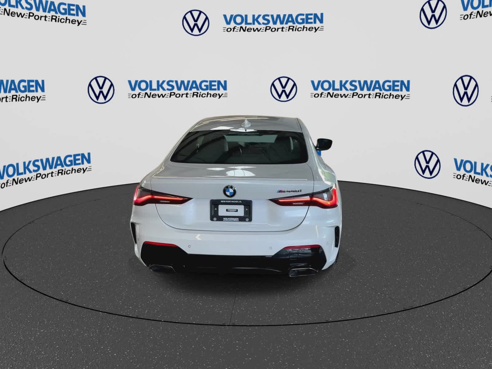 Used 2022 BMW M440i Coupe RWD image 7