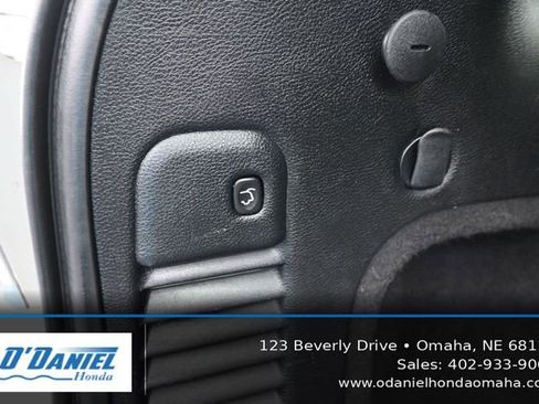 Used 2019 Jeep Grand Cherokee Summit AWD/4WD image 39