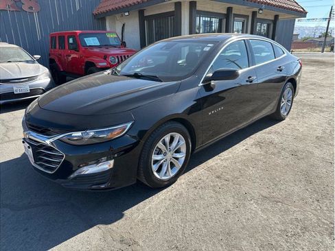 Used 2024 Chevrolet Malibu LT FWD image 11