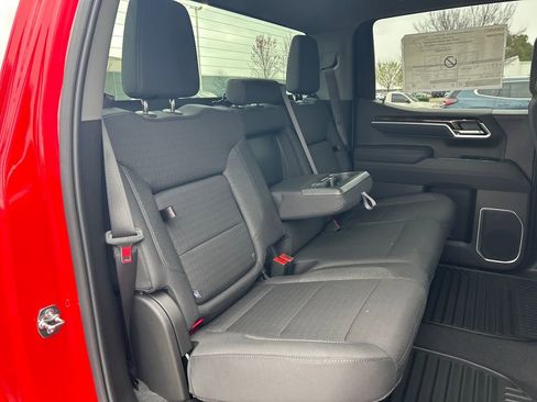 New 2026 GMC Sierra 1500 Elevation image 31