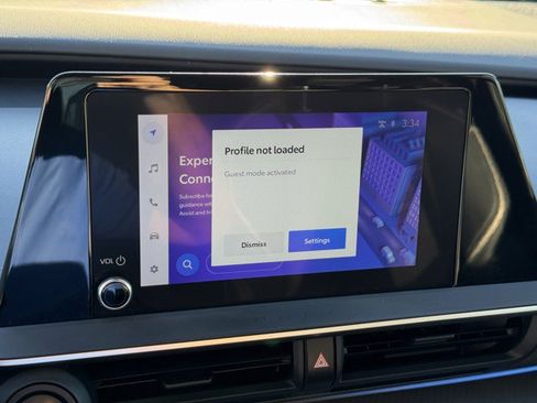 Used 2023 Toyota Prius Limited image 15