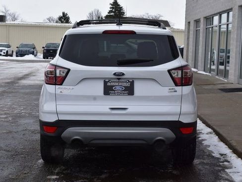 Used 2018 Ford Escape SEL image 5