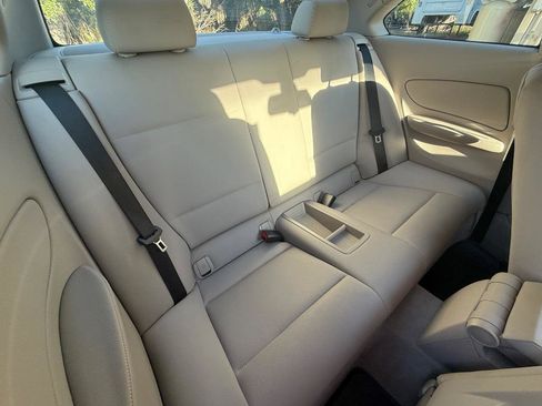 Used 2010 BMW 128i Coupe image 15