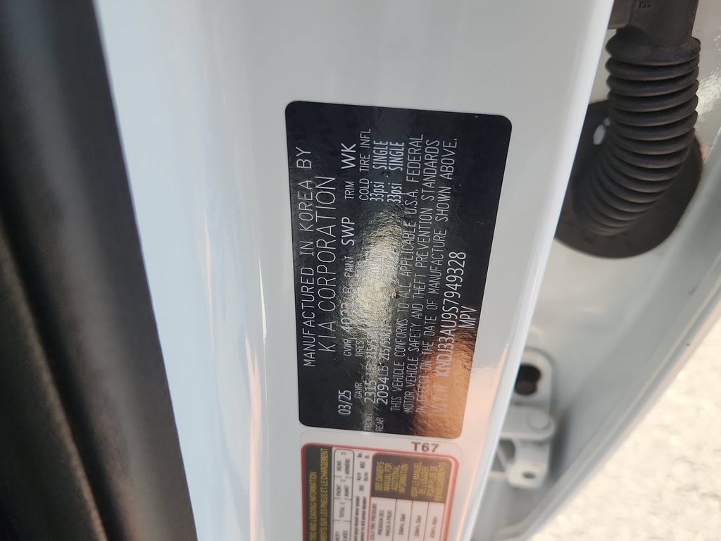 Used 2025 Kia Soul EX FWD image 19