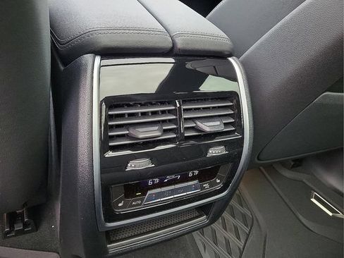 Used 2026 BMW X5 xDrive40i w/ Climate Comfort Package AWD/4WD image 14