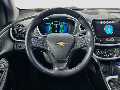 Used 2017 Chevrolet Volt LT FWD image 17