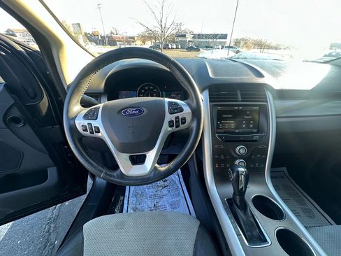 Used 2013 Ford Edge SEL w/ Black-White Styling Pkg image 15