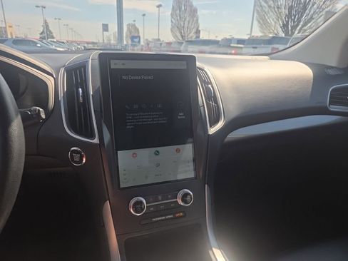 Used 2024 Ford Edge SEL image 14