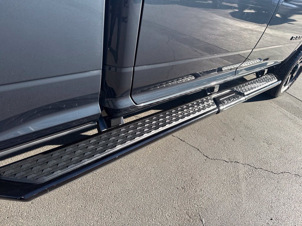 Used 2025 RAM 2500 Big Horn AWD/4WD image 12