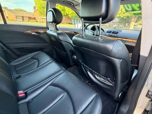 Used 2008 Mercedes-Benz E 350 4MATIC Wagon image 18