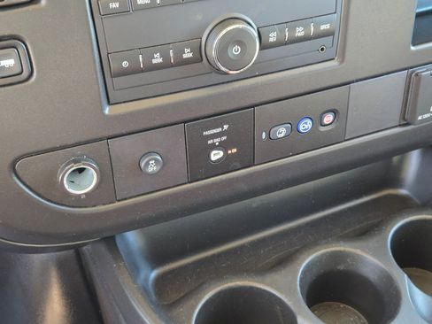 Used 2024 Chevrolet Express 2500 w/ Driver Convenience Package image 16