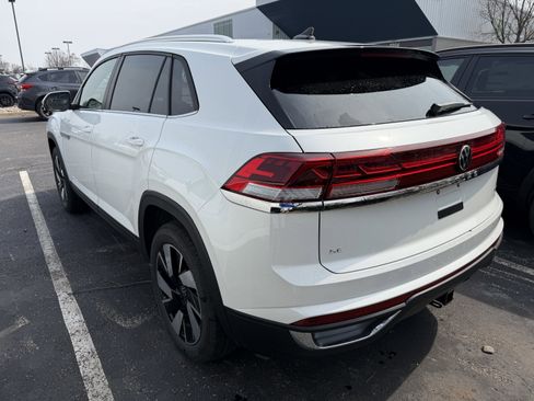 New 2026 Volkswagen Atlas Cross Sport SE AWD/4WD image 5