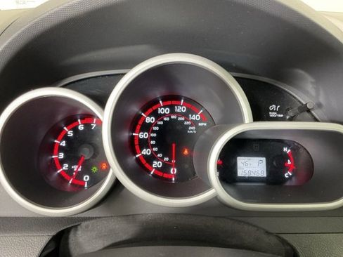 Used 2010 Toyota Matrix S image 16