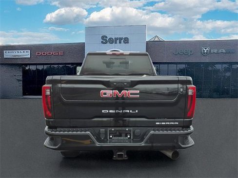 Used 2024 GMC Sierra 2500 Denali w/ Denali Reserve Package image 5