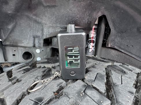 Used 2020 Jeep Wrangler Unlimited Rubicon AWD/4WD image 75