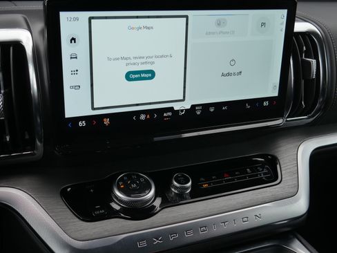 Certified 2025 Ford Expedition Max Platinum AWD/4WD image 12