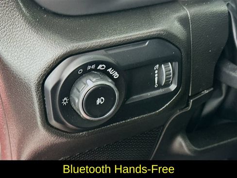 Used 2023 Jeep Wrangler Unlimited Sport AWD/4WD image 15