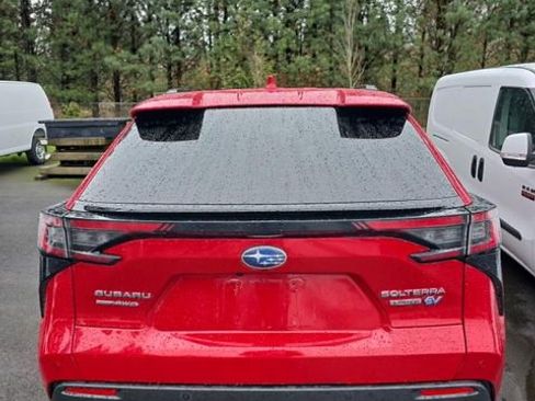 Used 2023 Subaru Solterra AWD image 4