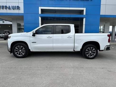 Used 2021 Chevrolet Silverado 1500 LT w/ Texas Edition Plus image 2