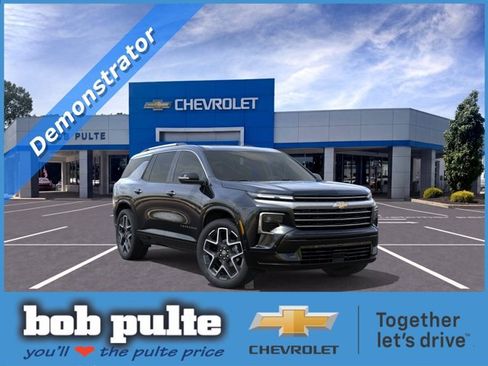 New 2026 Chevrolet Traverse High Country w/ LPO, Floor Liner Package FWD image 1